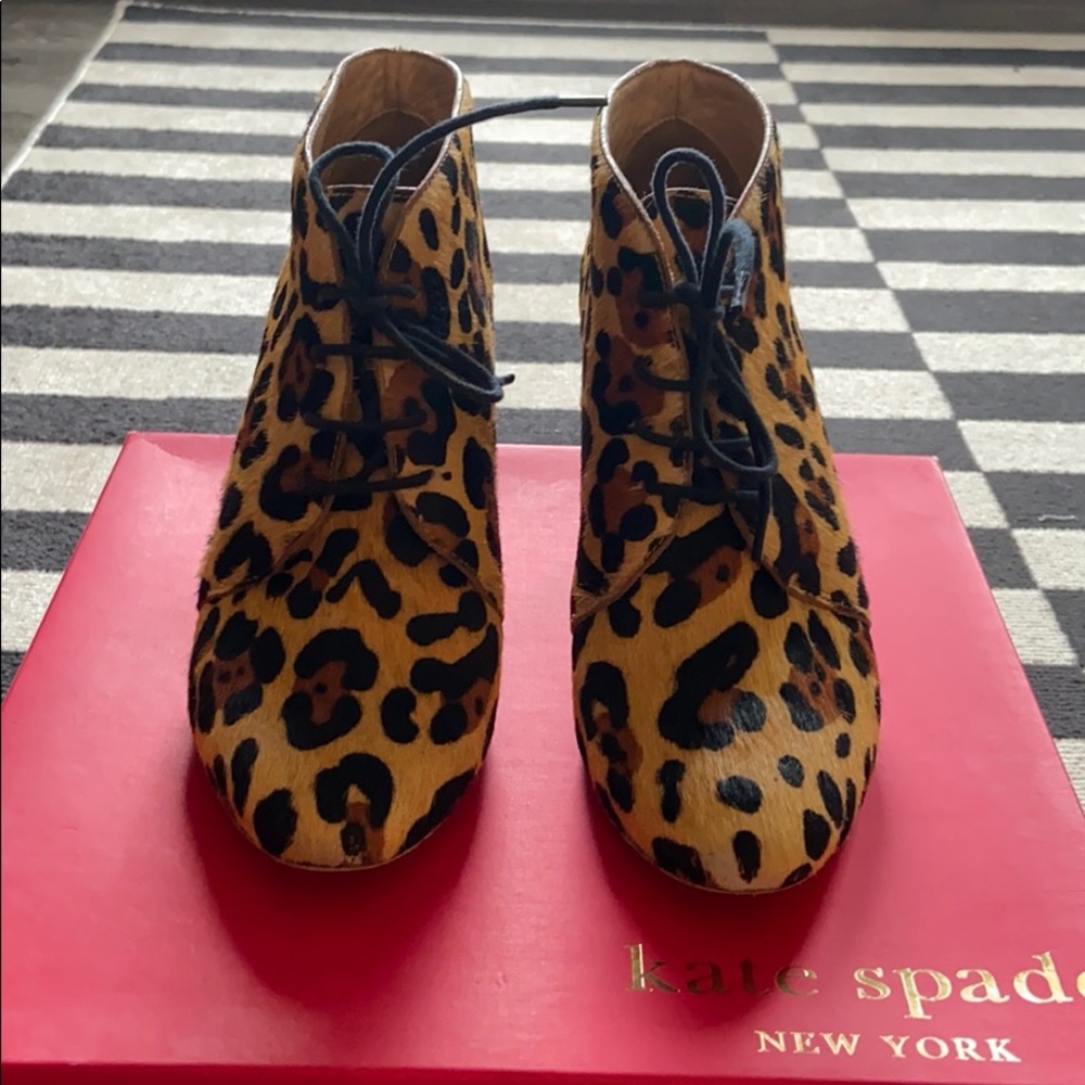 Leopard calf hair booties